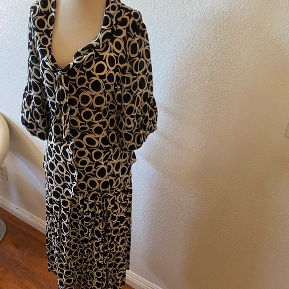 Skirt & top - Picture 2 of 4